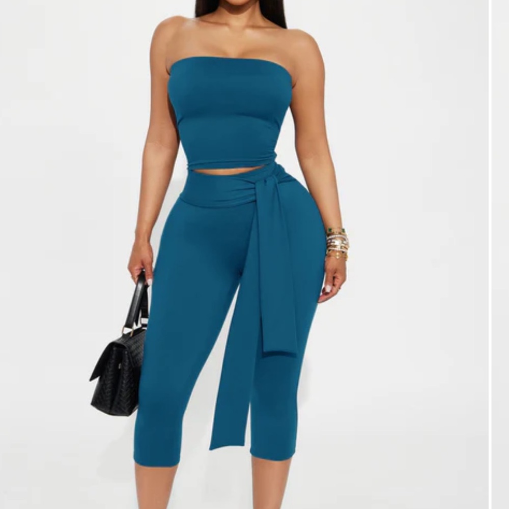 Teal Capri Set